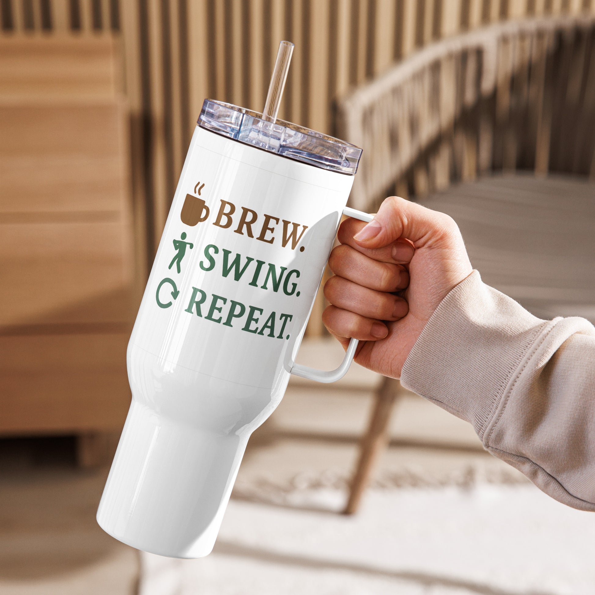40oz golf mug with straw and screw-on lid for cold drinks