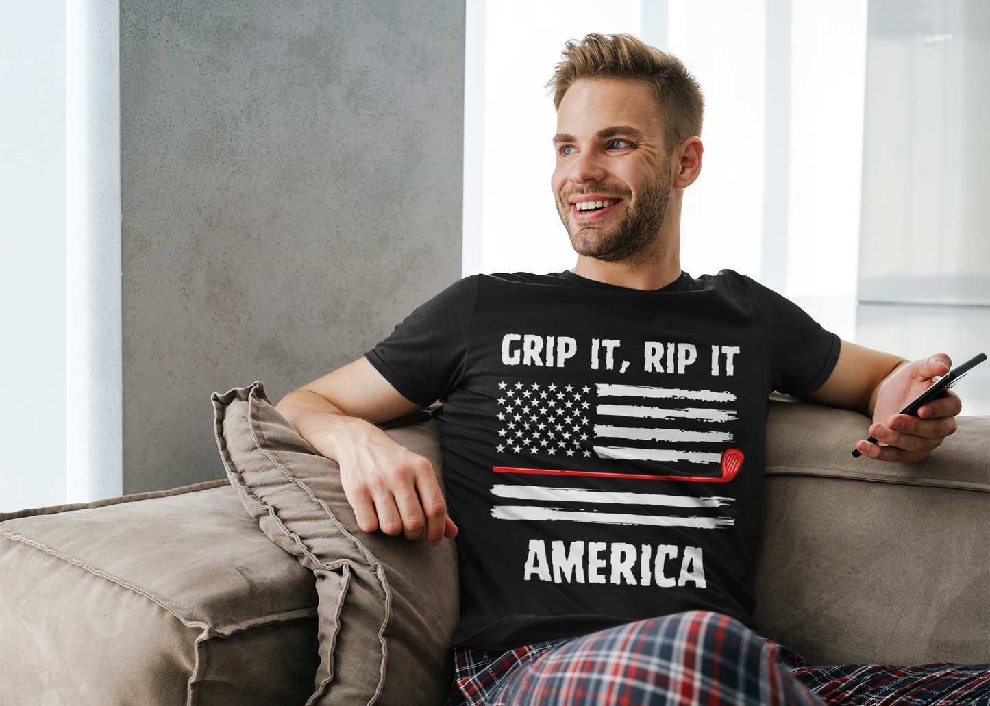 Bold USA slogan t-shirt for golfers